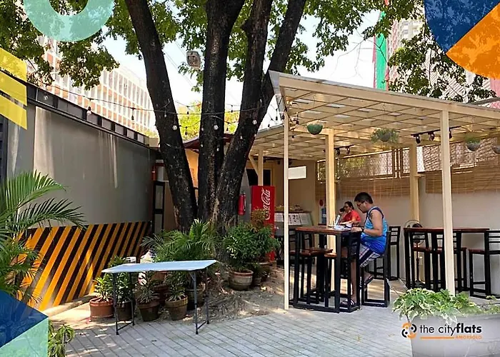The Flats Amorsolo 酒店 马尼拉
